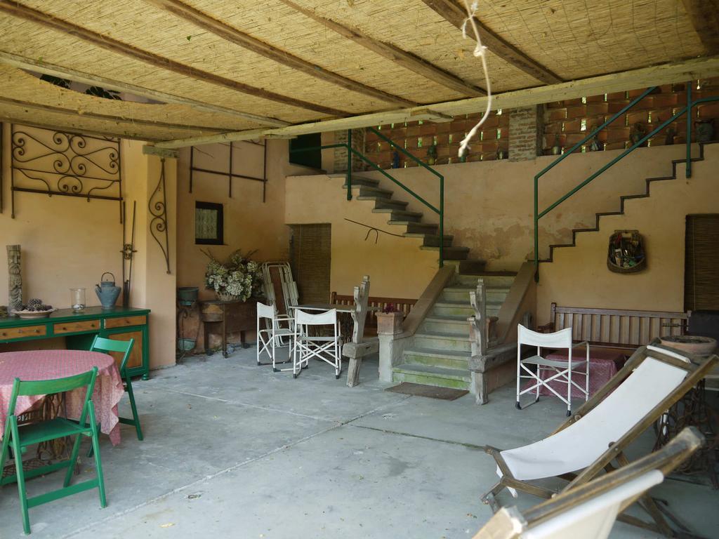 ルッカCorte Della Rusticucciaアパートメント 部屋 写真