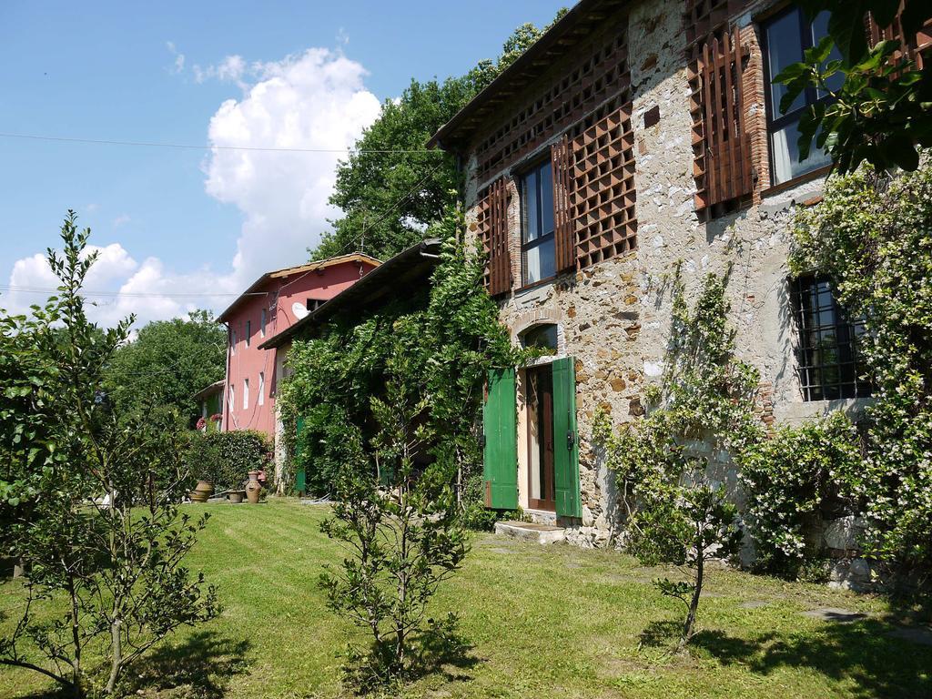 ルッカCorte Della Rusticucciaアパートメント 部屋 写真
